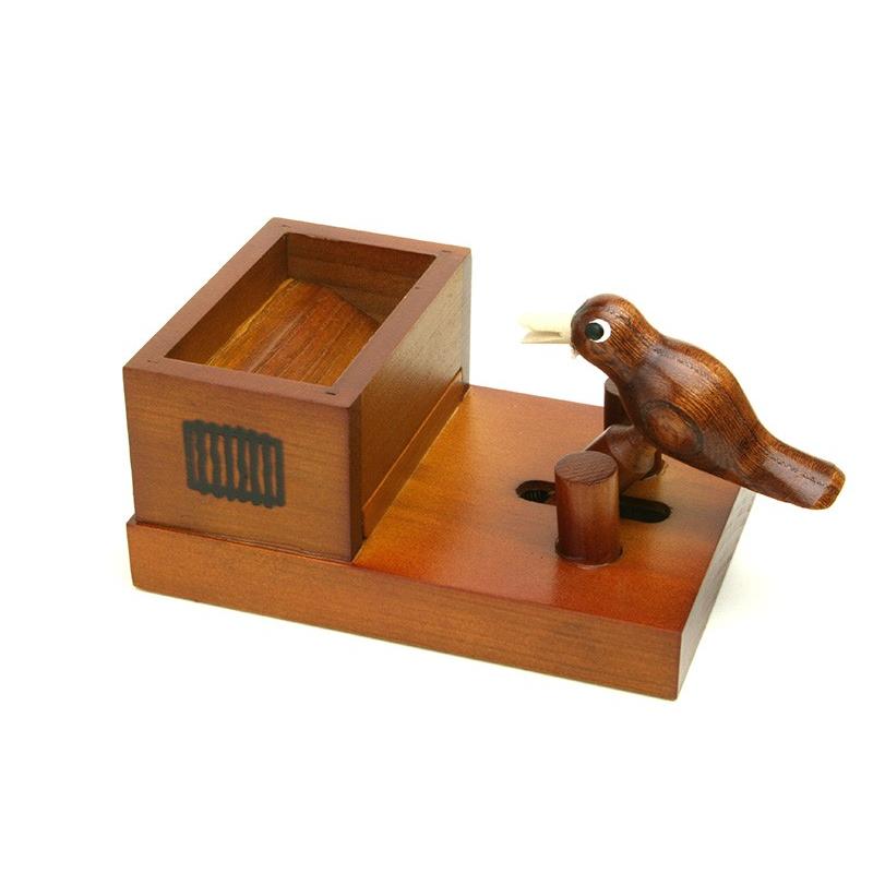 天然材質　根付け　唐子　寿老人　瓜虫　細密彫りまとめ三点　箱付き 中国 玉石彫刻 寿老人 根付 C 7930E - メルカリ