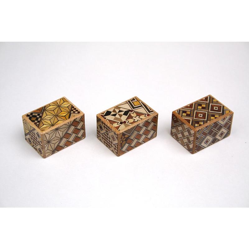 寄木細工 豆秘密箱 10回仕掛け 小寄木 : 箱根寄木細工 - 通販