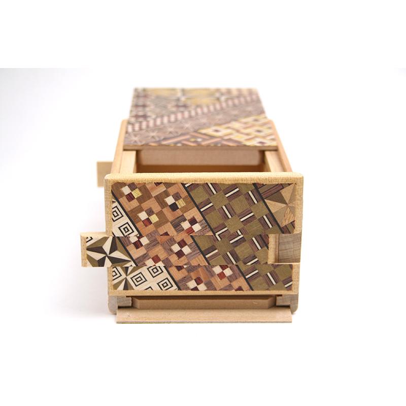 箱根寄木細工 秘密箱（からくり箱）21回仕掛け 5寸 小寄木 : 箱根