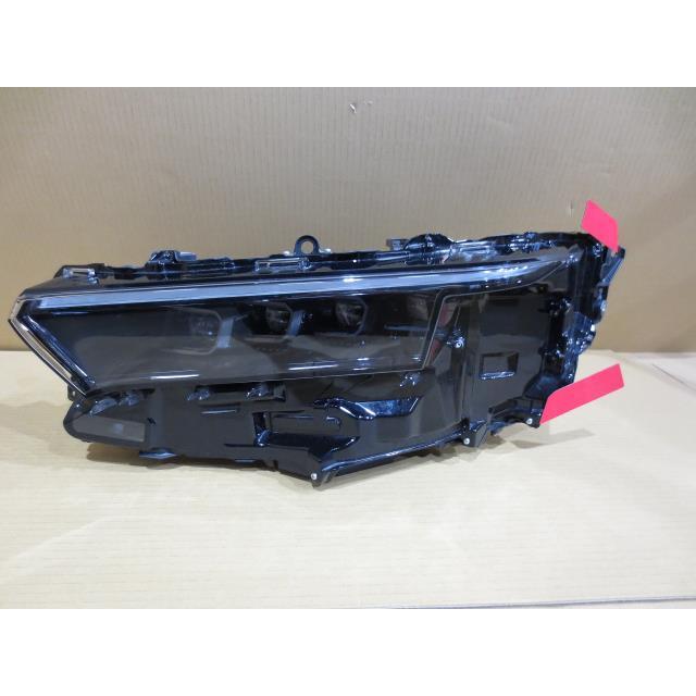 クラウン 5AA-TZSH35 左ヘッドランプASSY T24A-FTS コイト 30-461 