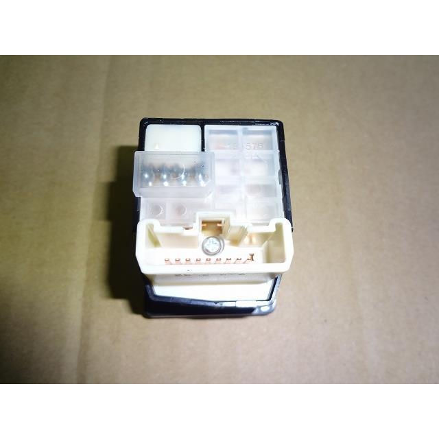 アクア DAA-NHP10 ドアミラースイッチ 1NZ-FXE 1F7 84870-28020 13031
