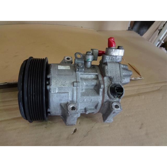 アイシス DBA-ANM10W エアコンコンプレッサー 1AZ-FSE 1F7 447260-1744  