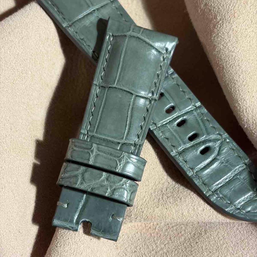 cro-2053 クロコダイル 腕時計ベルト グレー (ラグ幅26 mm - バックル