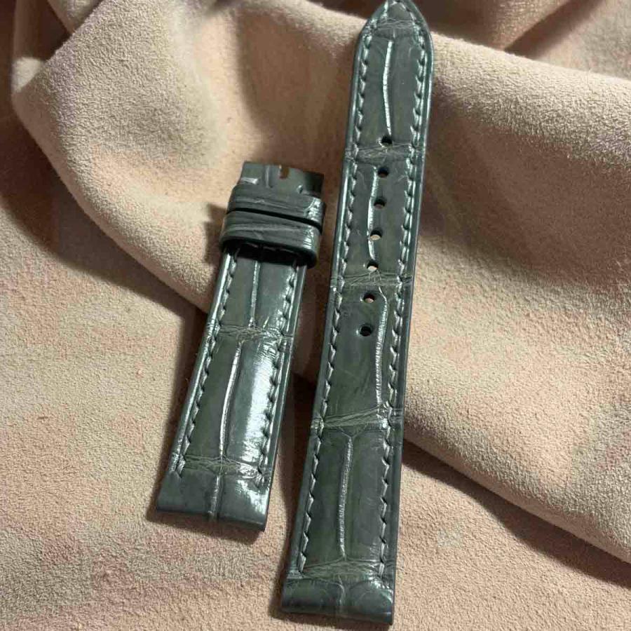 cro-2060 クロコダイル 腕時計ベルト グレー　(ラグ幅19 mm - バックル幅16 mm)