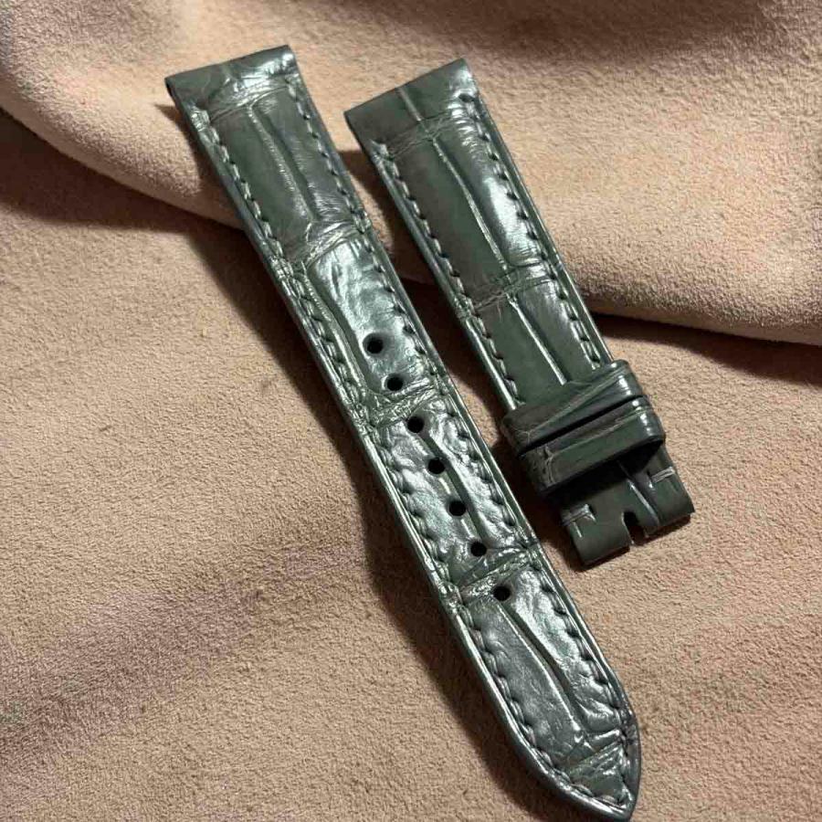 cro-2060 クロコダイル 腕時計ベルト グレー　(ラグ幅19 mm - バックル幅16 mm)
