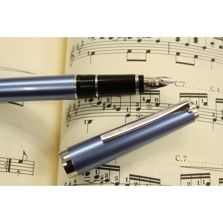 PILOT（パイロット） 万年筆 エラボー ELABO 黄銅(真鍮) ライトブルー