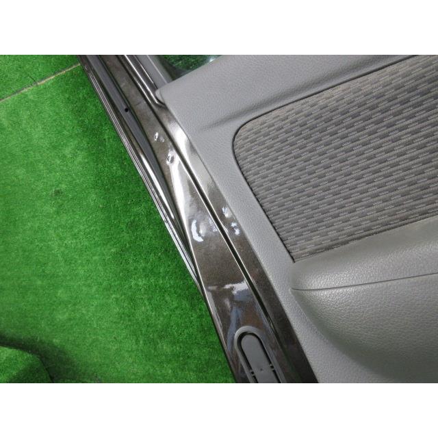 ニッサン NV350キャラバン LDF-VW6E26 左フロントドア 助手席側ドア