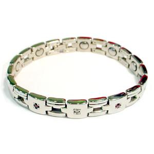 海外限定】 ゲルマニウムブレスレット ルビー入り upickcaterers.com