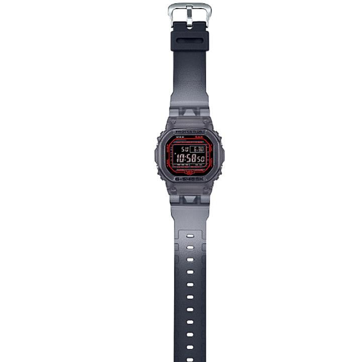 G-SHOCK あすつく カシオ CASIO DW-5000SS-1JR グラフィティ G-SHOCK あすつく カシオ CASIO DW-5000SS-1JR グラフィティ