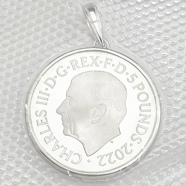 2022 チャールズ3世 エリザベス2世追悼記念 5ポンドプルーフ銀貨付き 