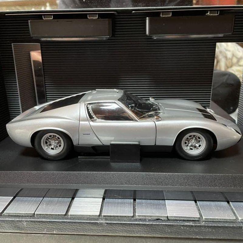本物 絶版未展示品 京商 1/18 ランボルギーニ ミウラ P400 SV シルバー