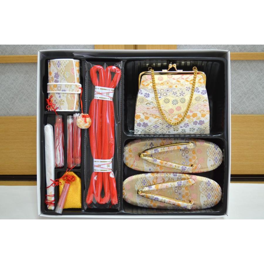 七五三 6歳 7歳 着物 帯 バッグ 草履 小物 セット 古典柄 SOUBIEN 七五三 着物 7歳 販売 七歳 着物セット 女の子 作り帯