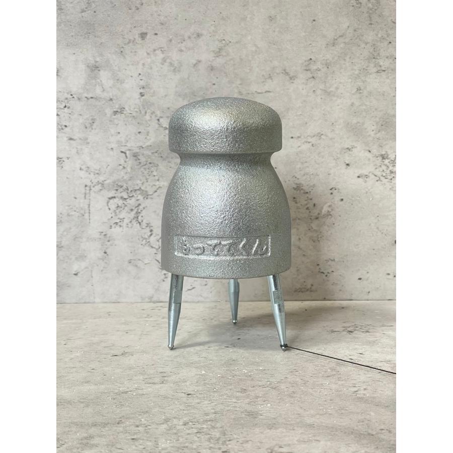 墨出し器具「もっててくん」|墨出し作業が【1人で】ラクラク 墨出し器具「もっててくん」|墨出し作業が【1人で】ラクラク
