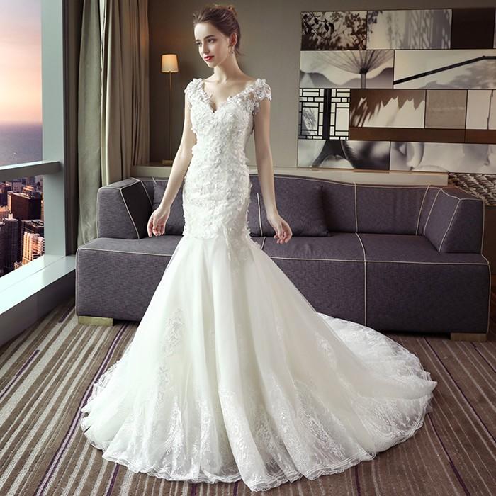 ウェディグドレス 花嫁 二次会 結婚式 マーメイドラインドレス 大きいサイズ 白 パーティードレス ロングドレス 海外挙式 トレーン オフホワイト 送料無料