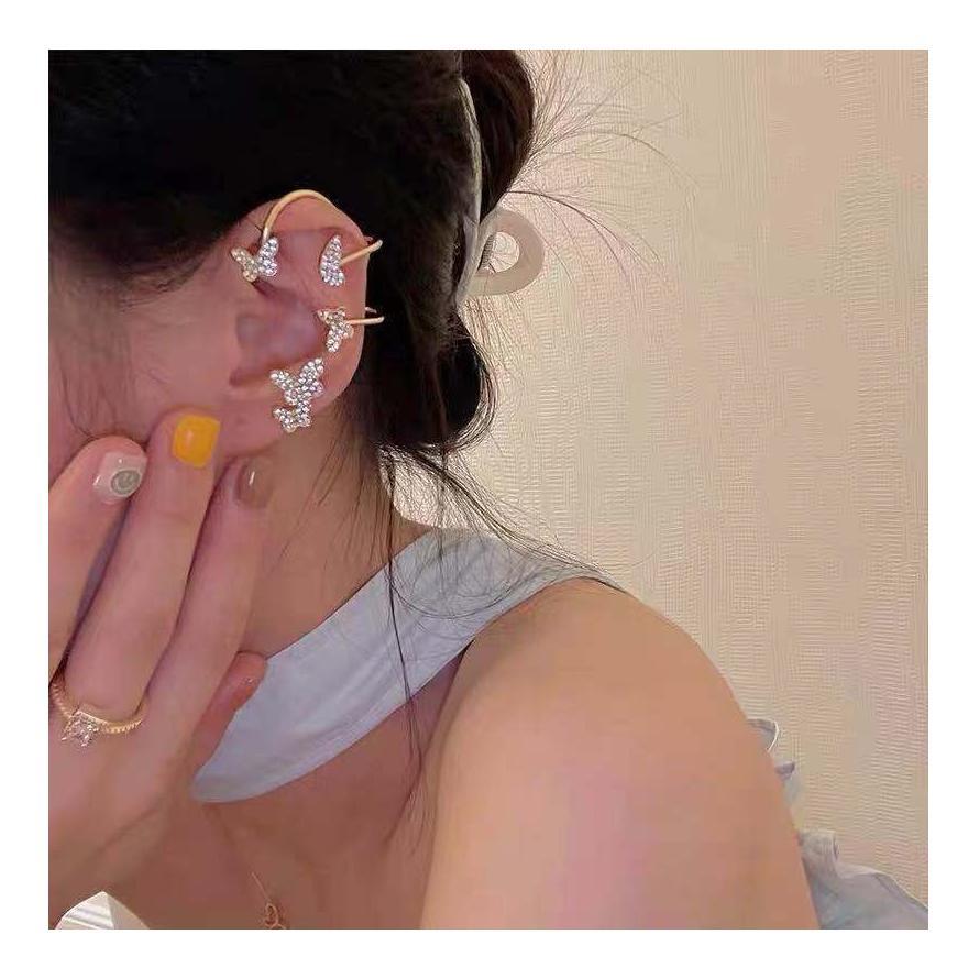 バタフライ イヤーカフ 蝶 イヤークリップ キラキラ 韓国風 レディース 安い シンプル プチプラ ゴールド シルバー かわいい おしゃれ 軟骨 片耳 |  | 08