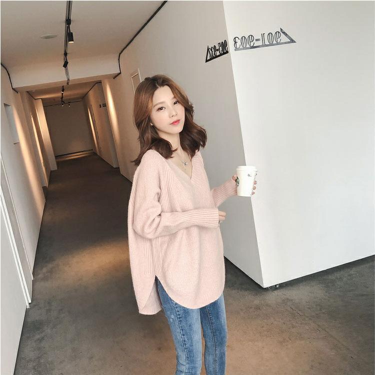 Vネックロングニット トップス 長袖 お尻丈 上品 Vネック 体型カバー シンプル 重ね着 デイリー 韓国ファッション おしゃれ 秋冬コーデ |  | 17