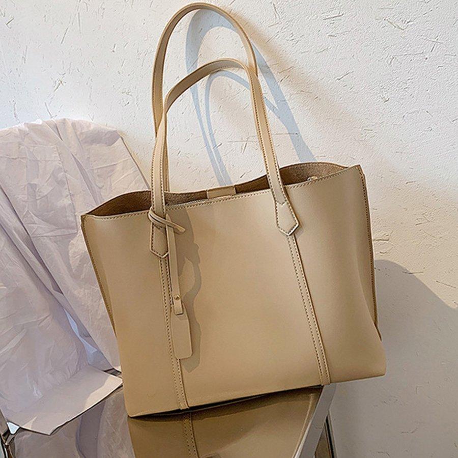 Hush Puppies ベージュ トートバッグ 大容量 通勤 通学 おしゃれ トートバッグ レディース A4 大容量 手提げ 鞄 おしゃれ PU