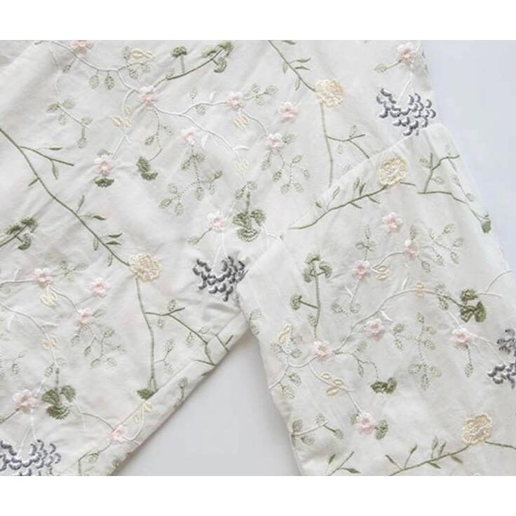 シャツ ブラウス 刺繍 トップス レディース  前開き  無地  折り襟 可愛い ネックデザイン 長袖  ボダン カラフル カジュアルもきれいめもOK 大 シャツ ブラウス 刺繍 トップス レディース 前開き 無地 折り襟