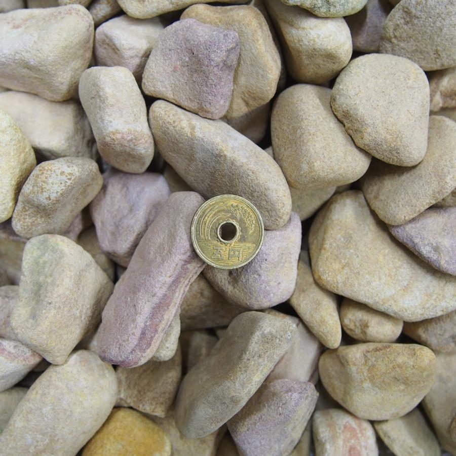 砂利 黄色 砂岩 敷き砂利 エクステリア 縞模様 タンブル 華石 8分 約24
