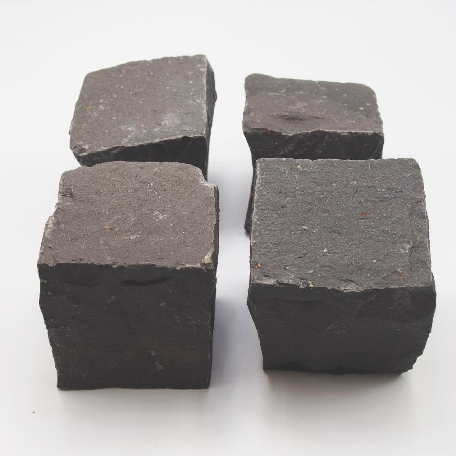 ピンコロバサルト玄武岩1丁（9x9x9cm) 45個 : E-garden ヤフー店