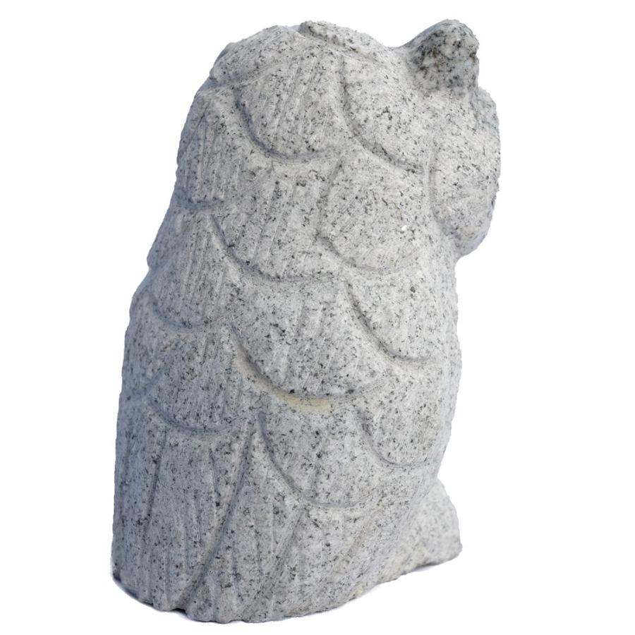 白い御影石の梟の彫刻1対台石付き