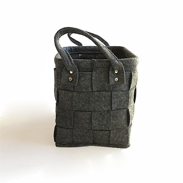 フェルトウェービングボックスS |  | 04