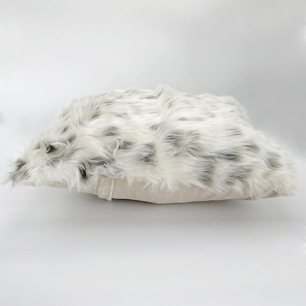 リシュ クッションカバー（ユキヒョウ） |  | 01