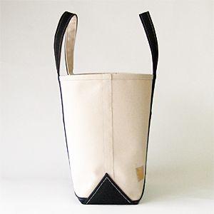 坂トート |  | 02