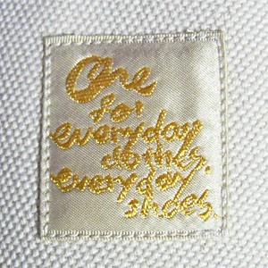 坂トート |  | 09