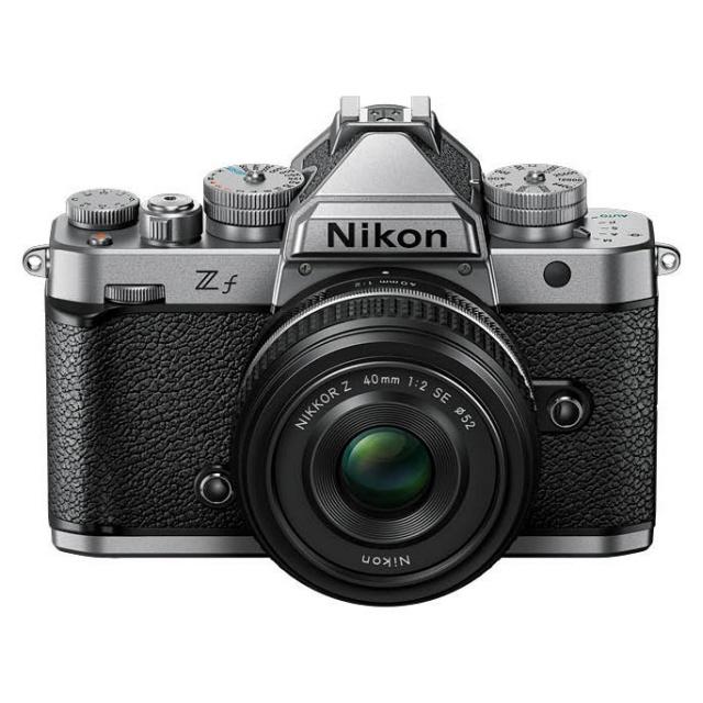 ニコン デジタル一眼カメラ Z f 40mm f/2(SE)レンズキット [シルバー