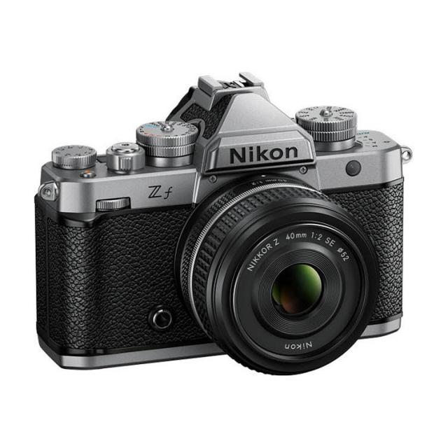 ニコン デジタル一眼カメラ Z f 40mm f/2(SE)レンズキット [シルバー