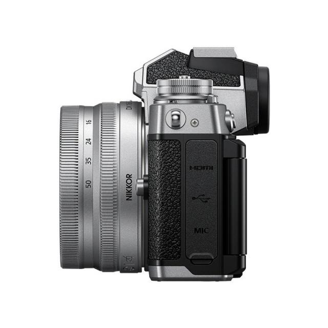 ニコン（Nikon） デジタル一眼カメラ Z fc 16-50 VR レンズキット