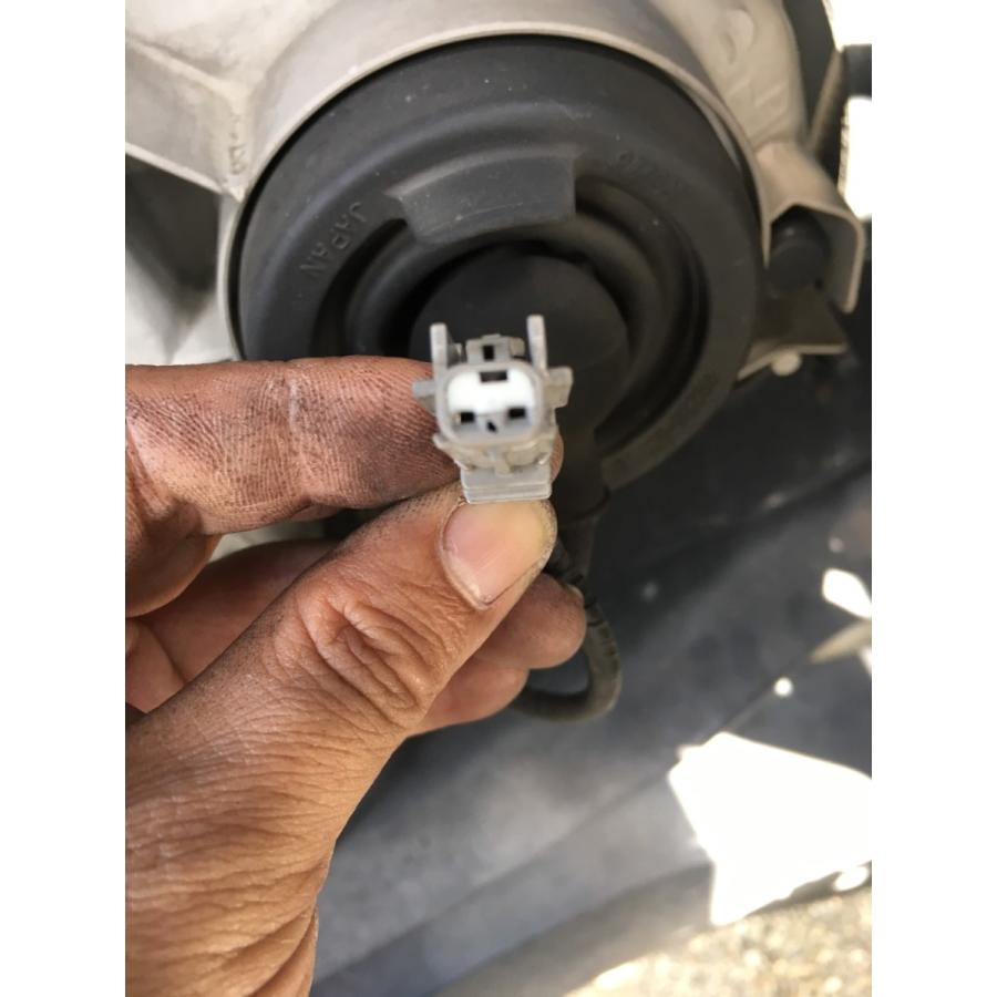 フロントポジション電源取り出しハーネス2極 UD クオン イスズ フロントポジション電源取り出しハーネス2極 UD クオン イスズ