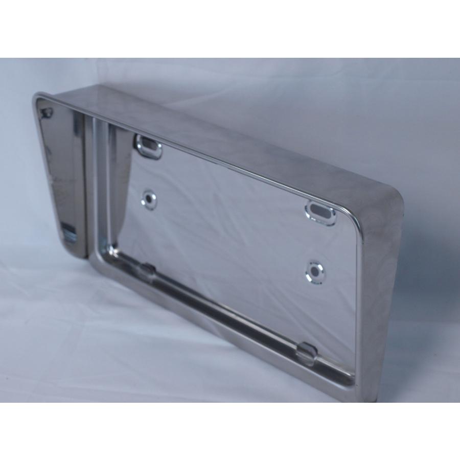 ジェットイノウエ 中型車用 ウロコバイザー付きナンバープレート枠