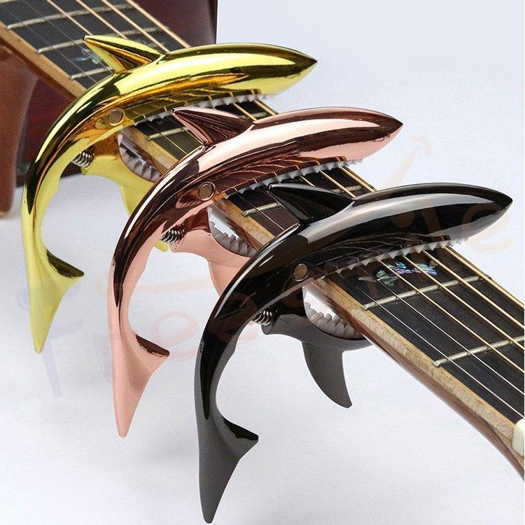 人気満点 カポタスト 単品 シルバー エレキ アコギ用 新品 ギター グリップ カポ カポタリスト 新品 シルバー ギター用 単品 エレキギター