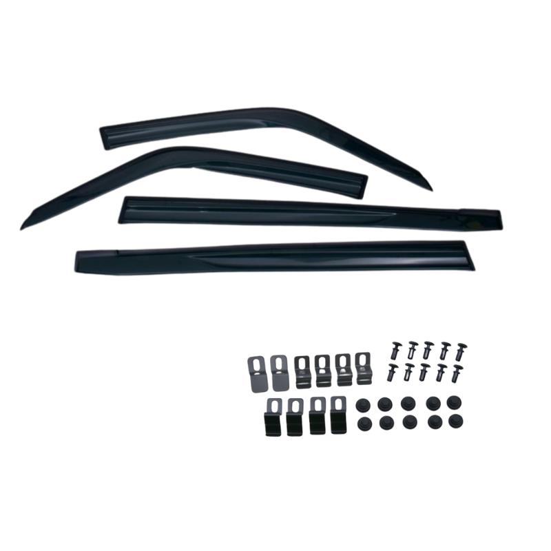 新品、未使用 90型 VOXY、ノア用サイドバイザー、一台分セット 楽天