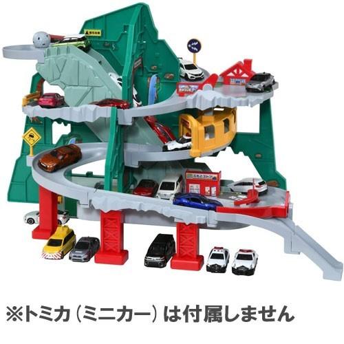 送料無料 トミカ トミカワールド トンネルくぐって! やまのぼり 