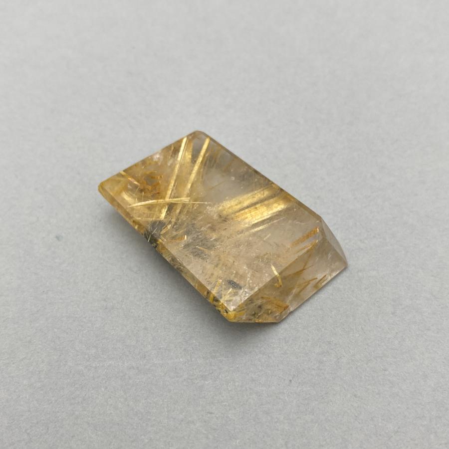 タイチンルチル 金針ルチル ラフカット 原石 13gの画像