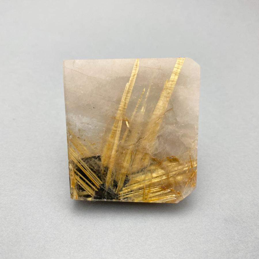 タイチンルチル 金針ルチル ラフカット 原石 39gの画像