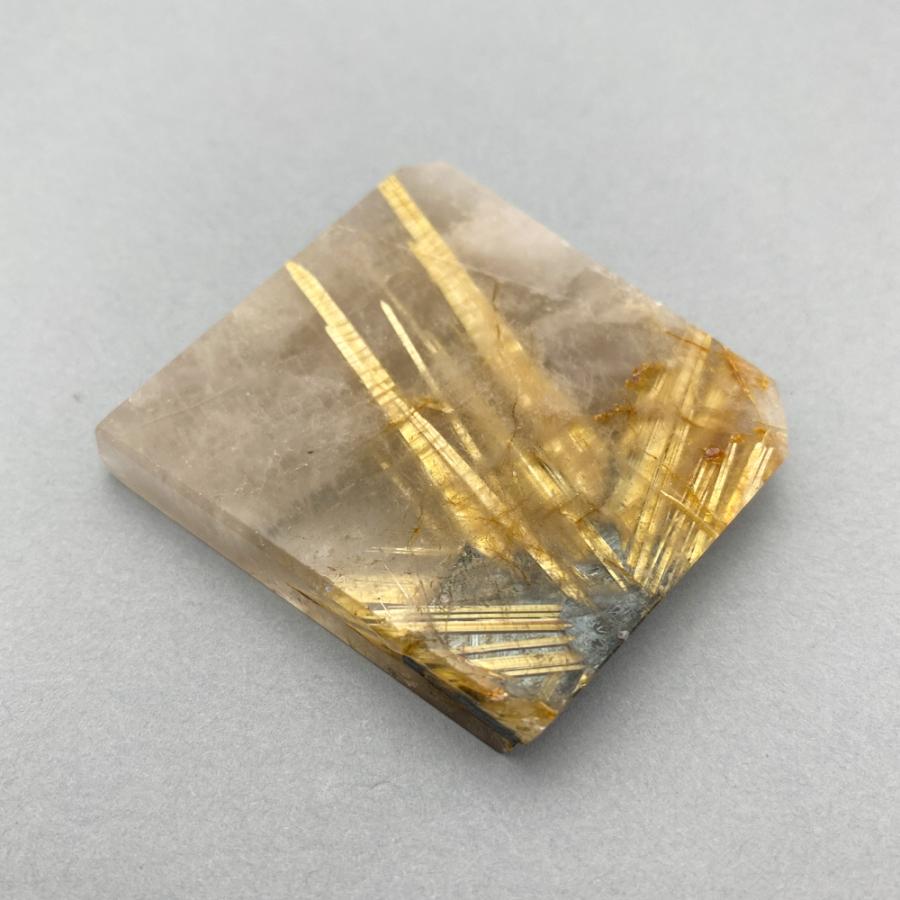 タイチンルチル 金針ルチル ラフカット 原石 39gの画像