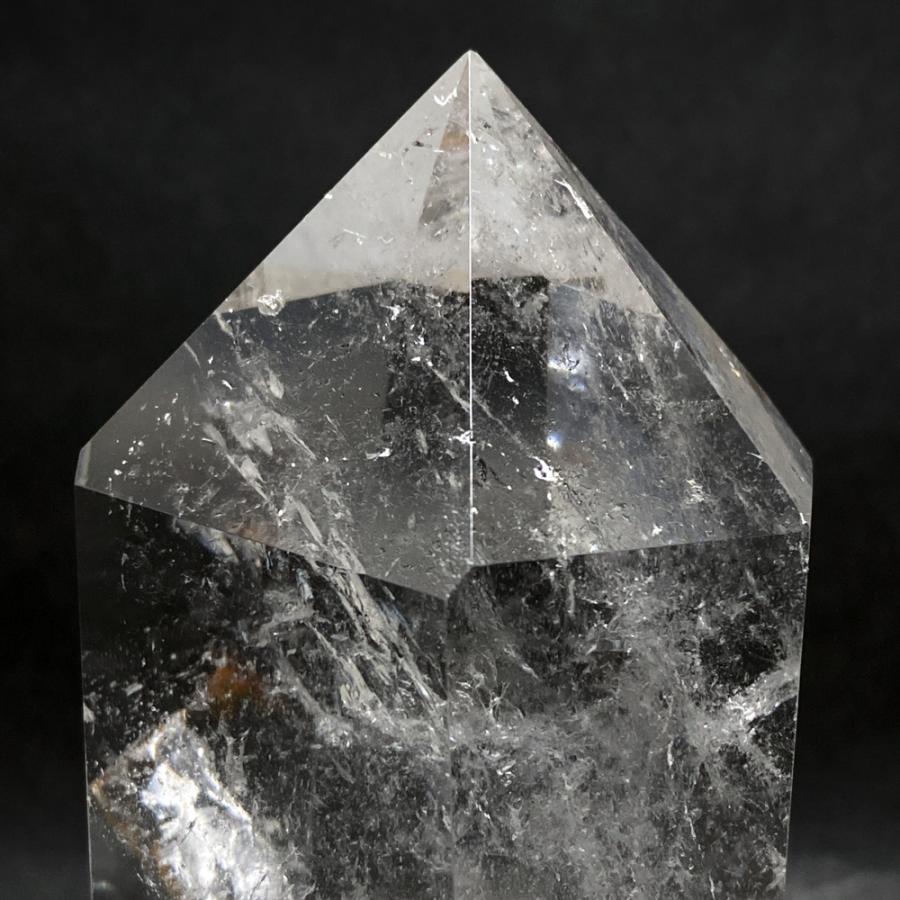 レインボー入り 水晶六角柱 水晶ポイント 700g |  | 17