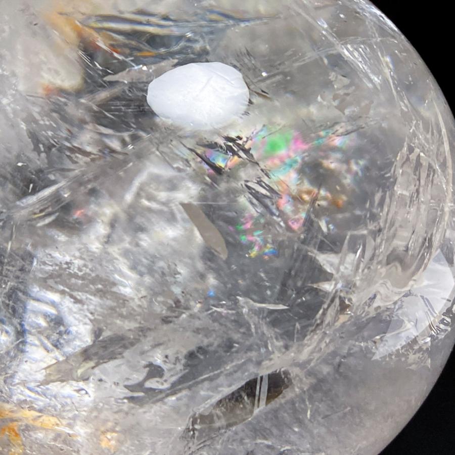 レインボー入り 天然水晶丸玉 78mmの画像