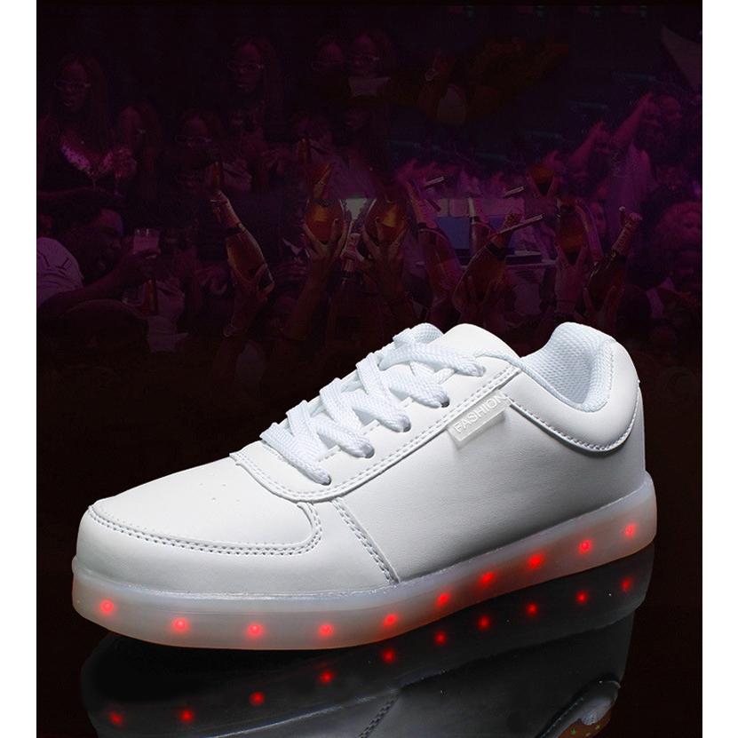 LED 光る スニーカー シューズ 靴 7色+4パターン 発光 USB充電 メンズ レディース :GK2108:YOYO商店 - 通販 -  Yahoo!ショッピング