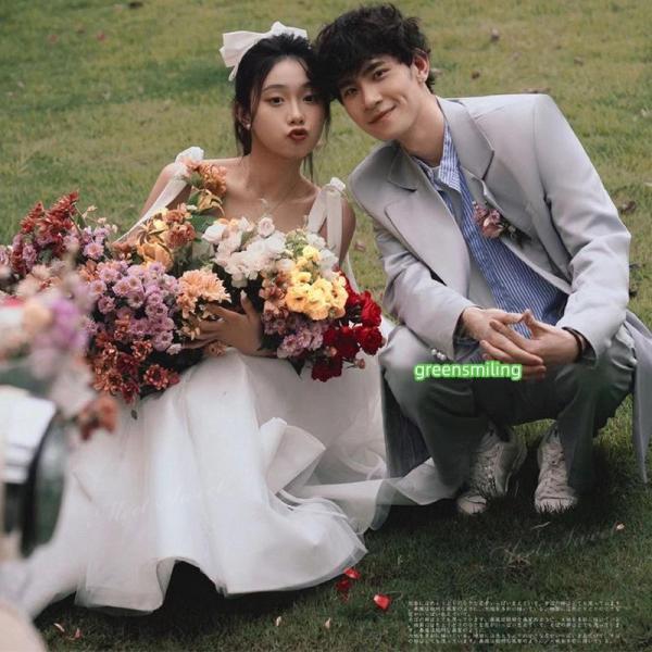 ウェディングドレス リボン ノースリーブ リゾート フォト婚 Aライン ロング 二次会 結婚式 披露宴 前撮り 後撮り 発表会 花嫁 ウエディングドレス 花嫁ドレスの画像