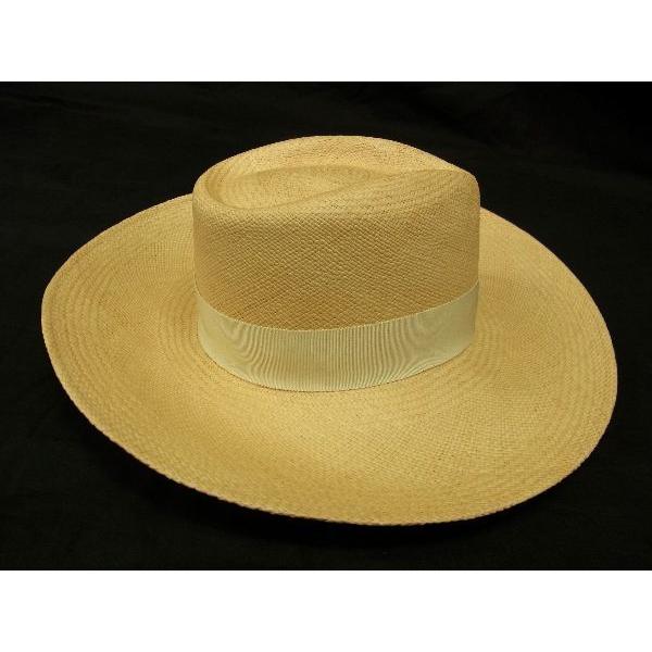 ■新品■未使用■ CELINE セリーヌ トリオンフ ストロー100％ 中折れハット 帽子 表記サイズ 56 ベージュ系 AT5931 CELINE（セリーヌ） □新品□未使用□ トリオンフ ストロー100％ 中