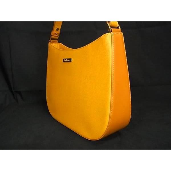 BURBERRY（バーバリー） □新品□未使用□ Burberrys バーバリーズ