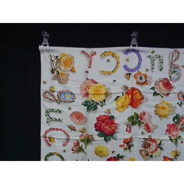 GUCCI □極美品□ グッチ シルク100% フラワー 花柄 昆虫 大判  