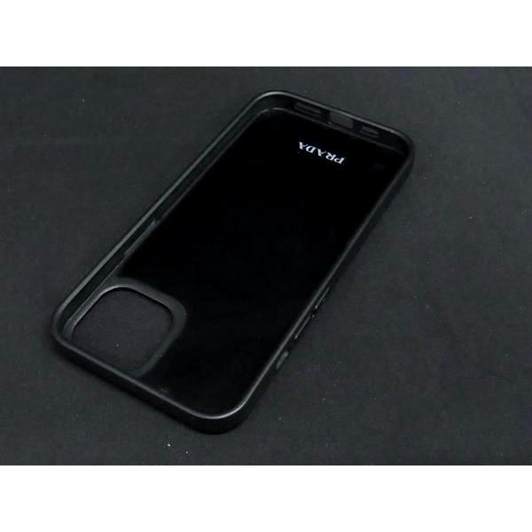 【新品同様】プラダ ノベルティ スマホケース iPhone 15promax 黒 PRADA - プラダ PRADA iPhone 15 Pro MAXケース 三角ロゴ