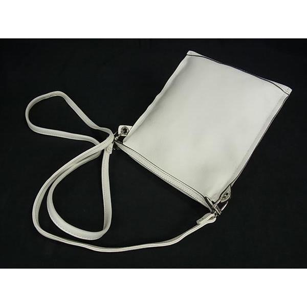 BREE（ブリー） □新品同様□ レザー クロスボディ ショルダーバッグ