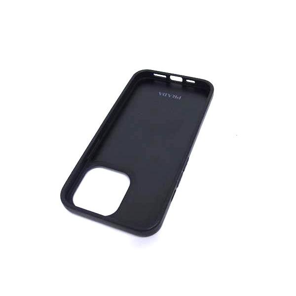 PRADA □美品□PRADA プラダ サフィアーノレザー iPhone 13Pro